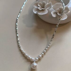 Moonlight Lover, niche, light luxury, pearl gradient, broken silver necklace, high-end feeling, collarbone chain