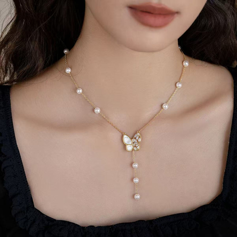 Butterfly Pendant Design Natural Freshwater Pearl Necklace - Image 5